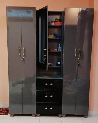 wardrobe, dressing, and divider