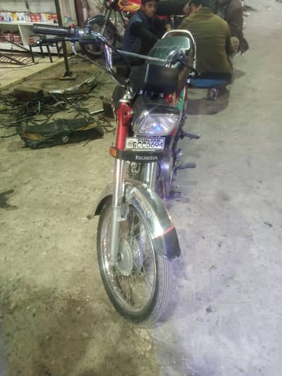 GOOD CONDITION ALL DOCUMENTS CLEAR