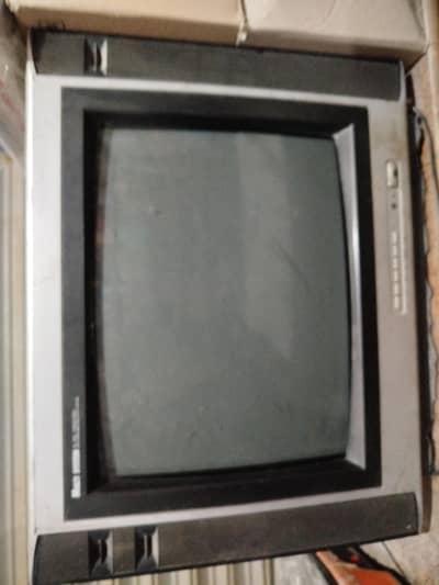 noble tv in used