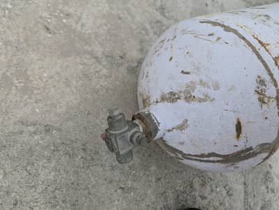 bari gari ka gas slender