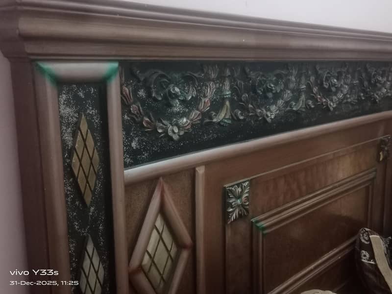 bed, dressing, side table. . . 0