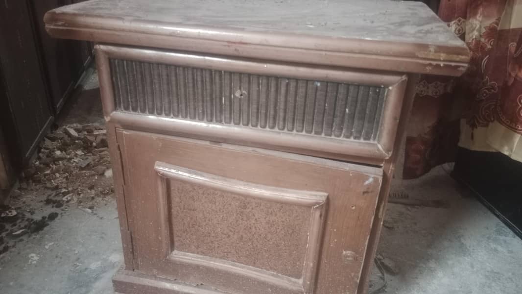 bed, dressing, side table. . . 1