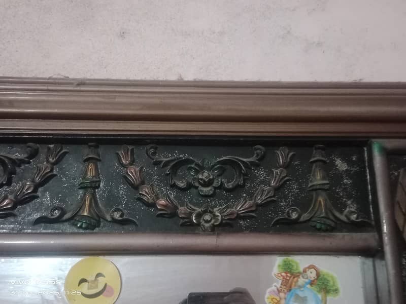 bed, dressing, side table. . . 7