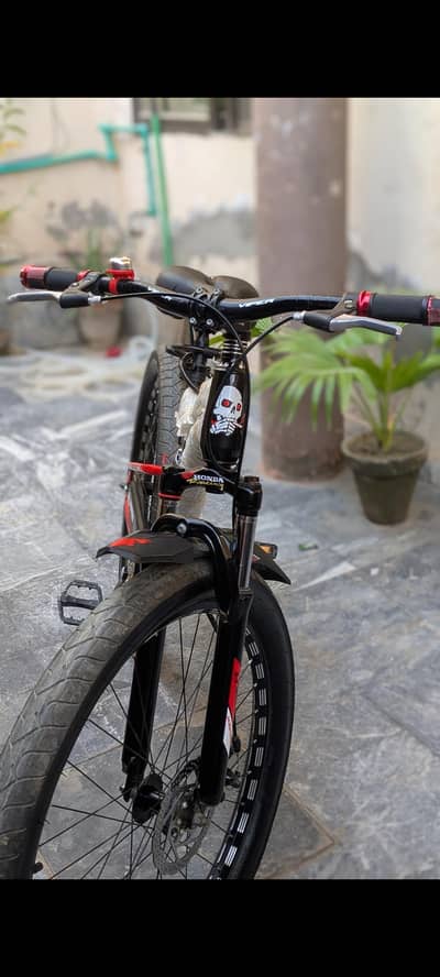 brand new cycle without gear 10/10 condition