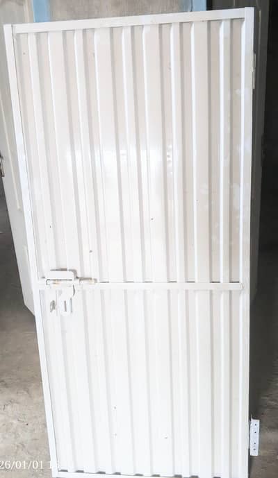 2 x windows and 1 x door for sale Rs 20000