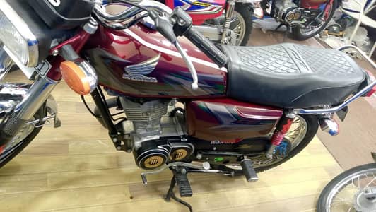 2023 model 125 excellent condition