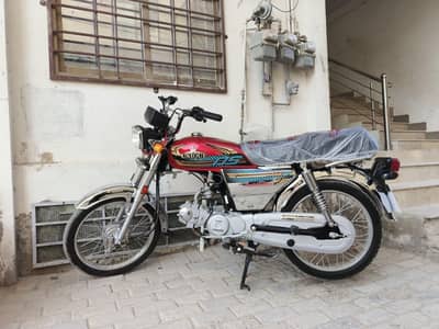 For Sale: Unique 70cc Motorcycle - 2025 Model - Golden Edition