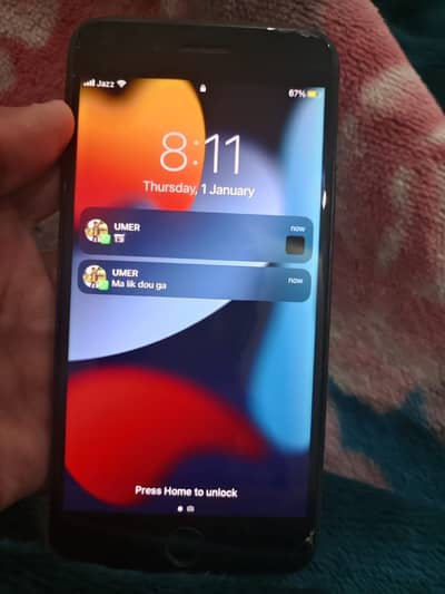 i phone 7 plus 128gb black color condition 10/9