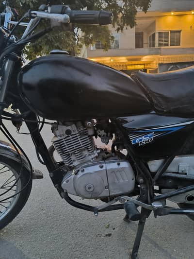 Suzuki gs 150