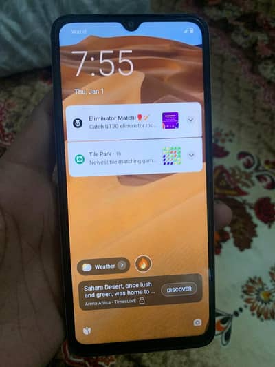 mobile Sirf 1 mahina Chala HOA Hain bilkol ok kandition Hain 10 bay10