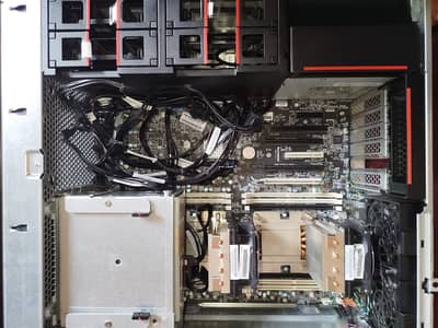 Lenovo P700 / 24 Cores & 48 Thread / 16GB DDR4 / 256GB SSD