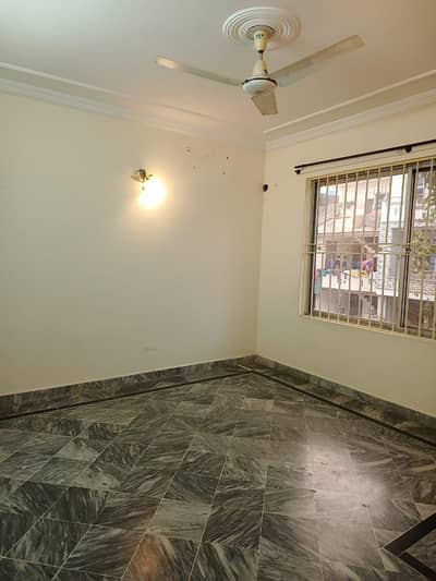 G-13/4 Full house for rent 4 marla