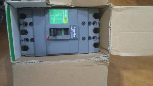 Schneider EZC100N MCCB 100A – Telecom Sector Stock