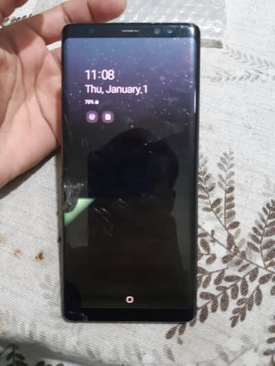 Note 8 for sale pannel karab hai