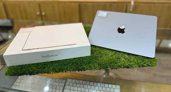 Macbook Air M2 For sale