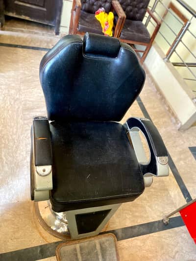 salon chair