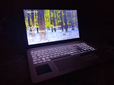 HP PAVILION 15 1b
