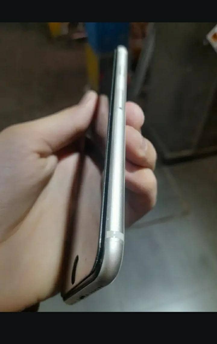 iPhone se 3rd generation 1