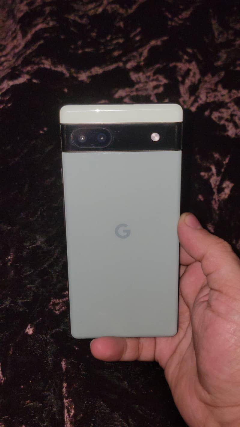 Pixel 6a 1