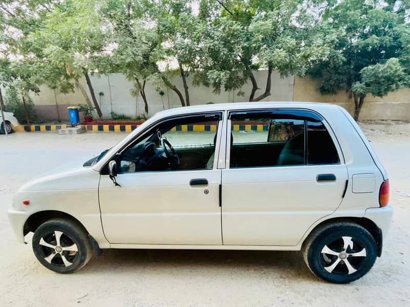 Coure 2012 Mint condition 9