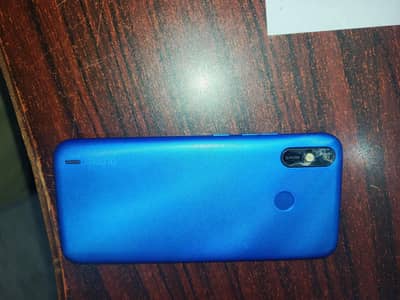 spark four lite 4/64