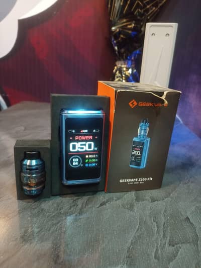 Geekvape Z200 kit