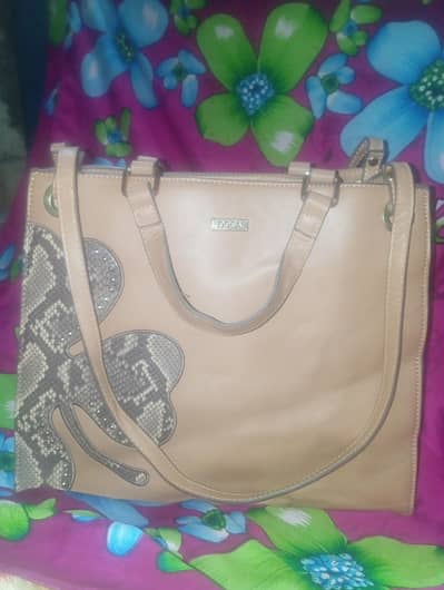 docaw brand hand bage