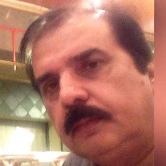 Need an expert and experienced Cook  for small family