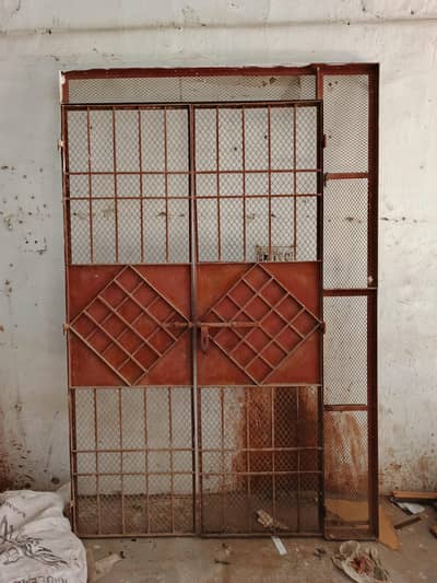 IRON DOOR LOHAY KA GATE (DARWAZA)