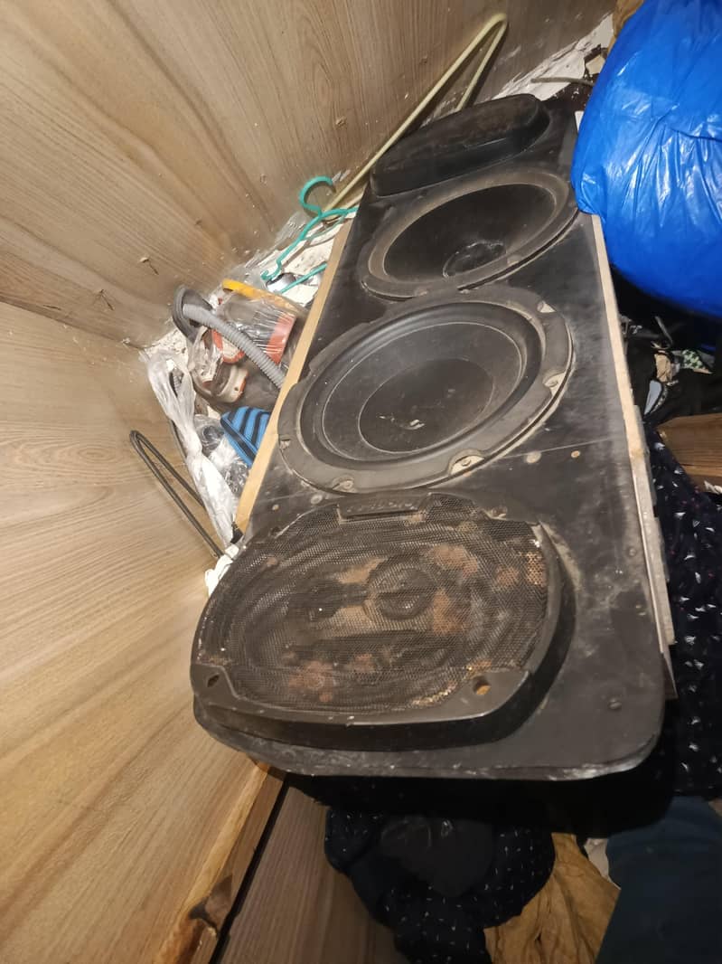 speaker amplifier and buffer 1