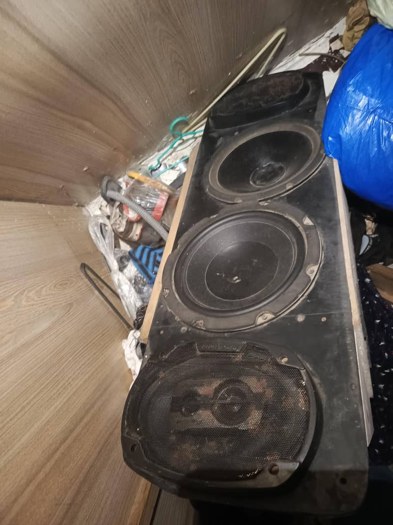 speaker amplifier and buffer 5