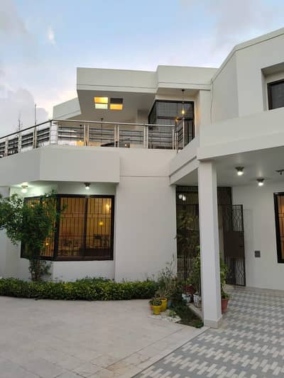 500 Square Yards House In DHA Phase 4 Is Available For rent