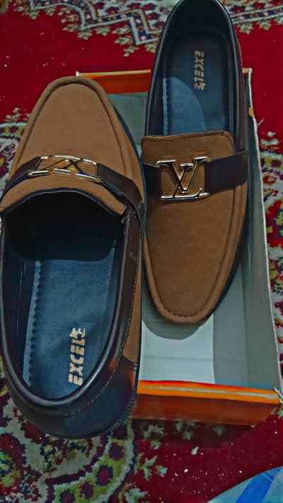 groom wear comfortable shoes. .