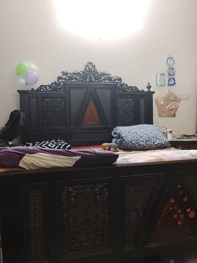 Bed with mattress for sale- excellent condition