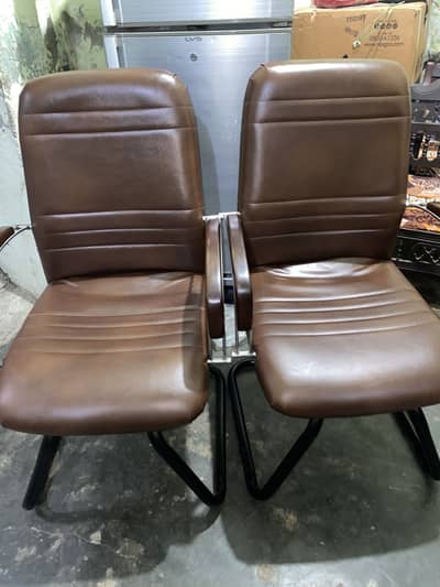 Office / Visitor chair with leather 03218444135