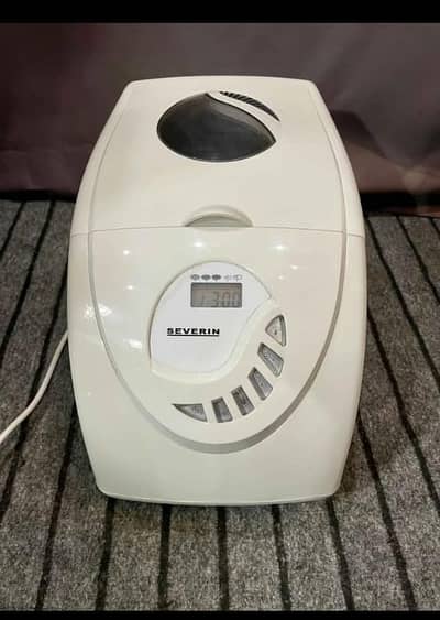 Severin Bread Maker Fully Automatic 600W