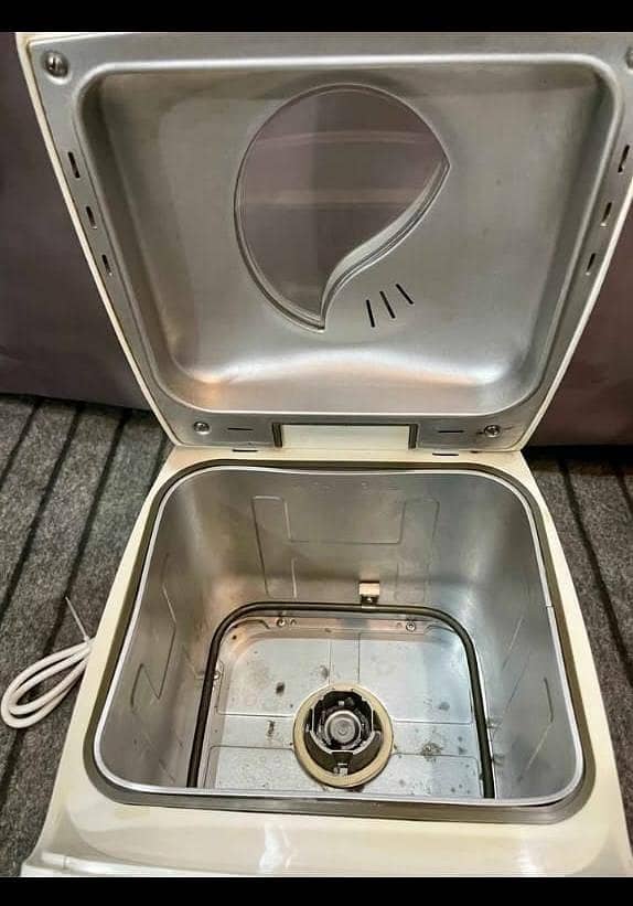 Severin Bread Maker Fully Automatic 600W 1