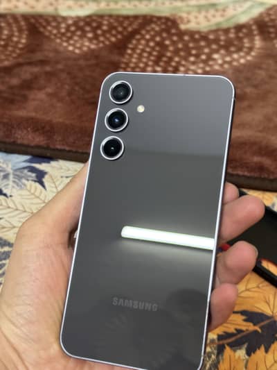 S23 FE WITH BOX official pta AND ORIGINAL CHARGER full box