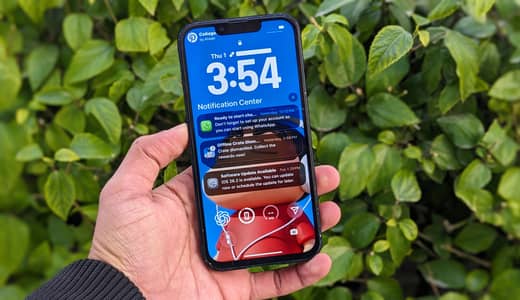 IPHONE 13 [128] SIM WORKING. FOR SALE. . OR. . EXCHANGE POSSIBLE. . .