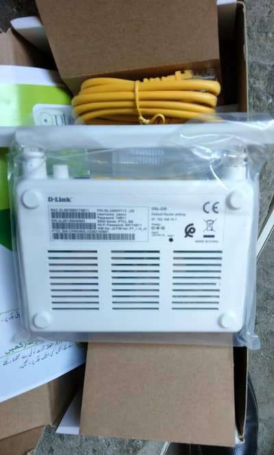 Router/Modem WiFi,Ptcl Modem like new