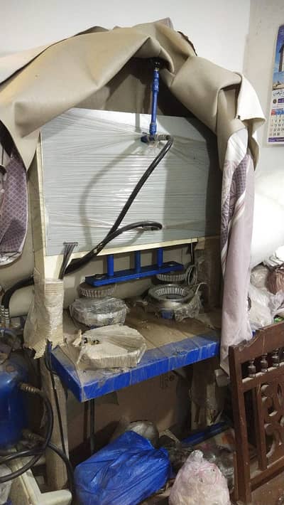 PAPER PLATE MAKING MACHINE