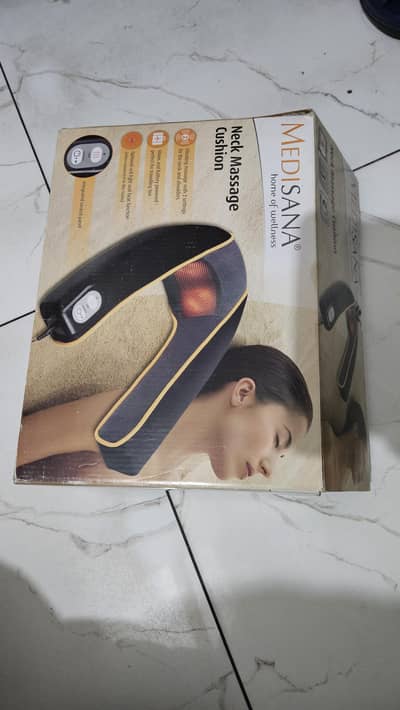 neck massager with heat and vibration