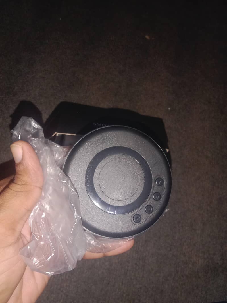 Bluetooth mini speaker 0