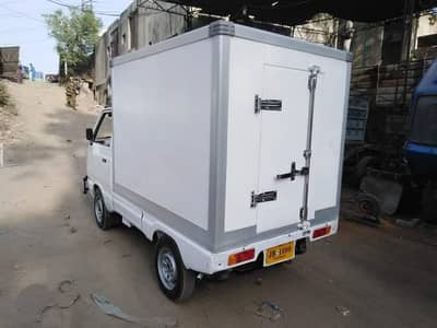 Suzuki ravi reefer container/chiller van/refrigerator 6 feet,
