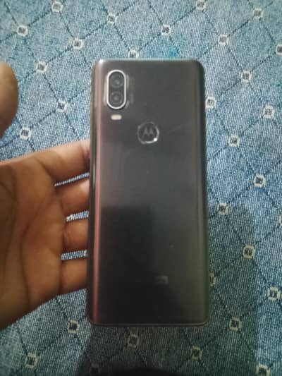 motorola one vision 4/128 all ok seld pece plz siyes byers rabta kary