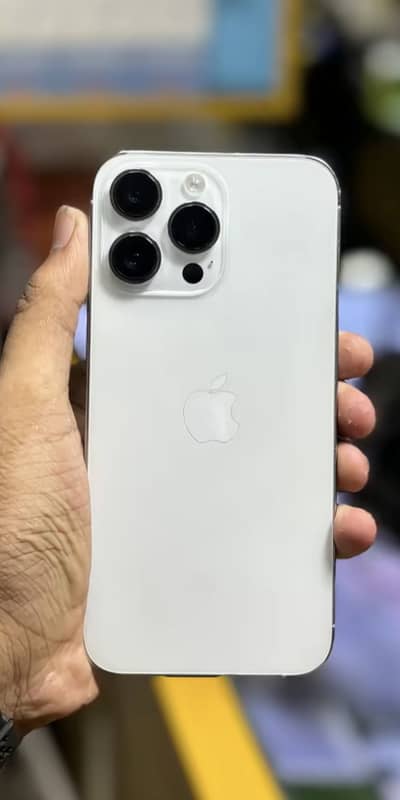 iPhone 14 Pro Max Water Pack 10 by 10 with Box Charger