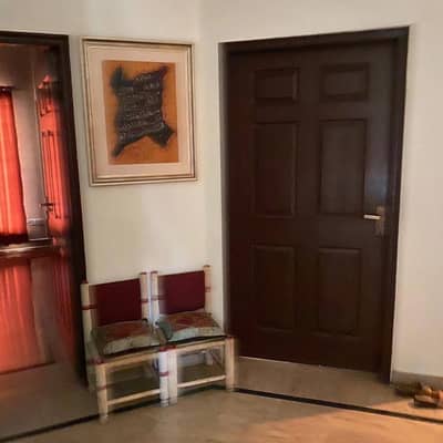 Flats available for rent in pak Arab society