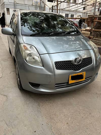 toyota vitz original color well kept condition