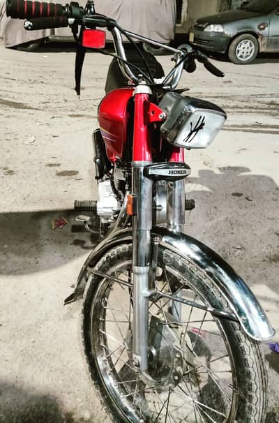 HONDA 125 MODEL 2011/REGISTRATION 2012 KI HA