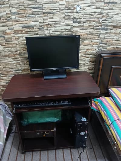 Computer Table URGENT SALE